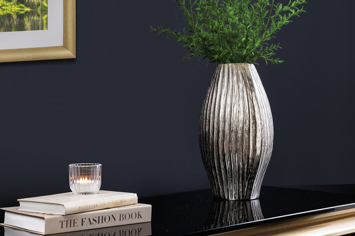 vase