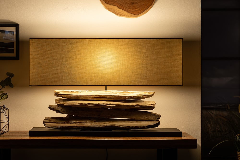 Lampe de table faite main RIVERINE 80 cm base beige en bois flotté avec abat-jour en lin - 17326