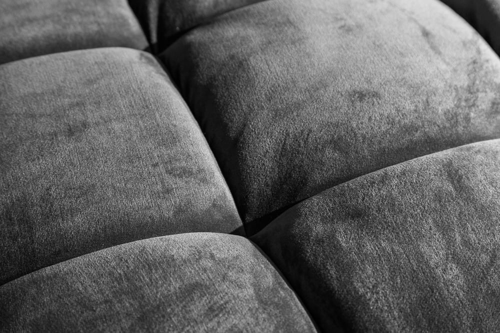 Canapé lounge design 3 places COSY VELVET 220cm âme ressorts en velours gris - 39846