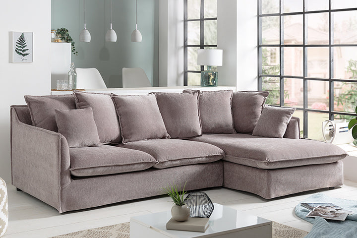Grand canapé d'angle HEAVEN 255cm velours taupe avec coussins style country - 40674