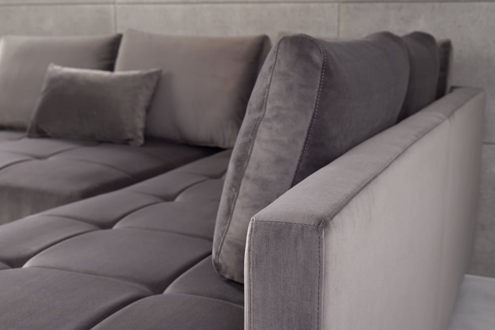 Canapé d'angle moderne KENT Canapé d'angle 220 cm en velours gris argenté avec pouf - 40823