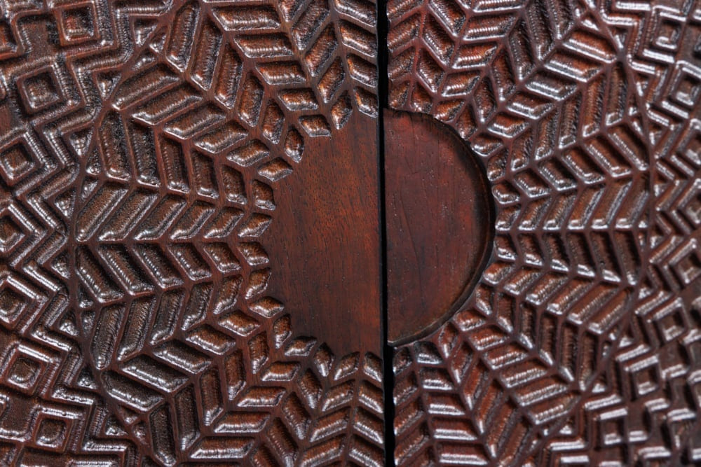 Buffet massif MANDALA 160cm en manguier pieds dorés noir - 41121