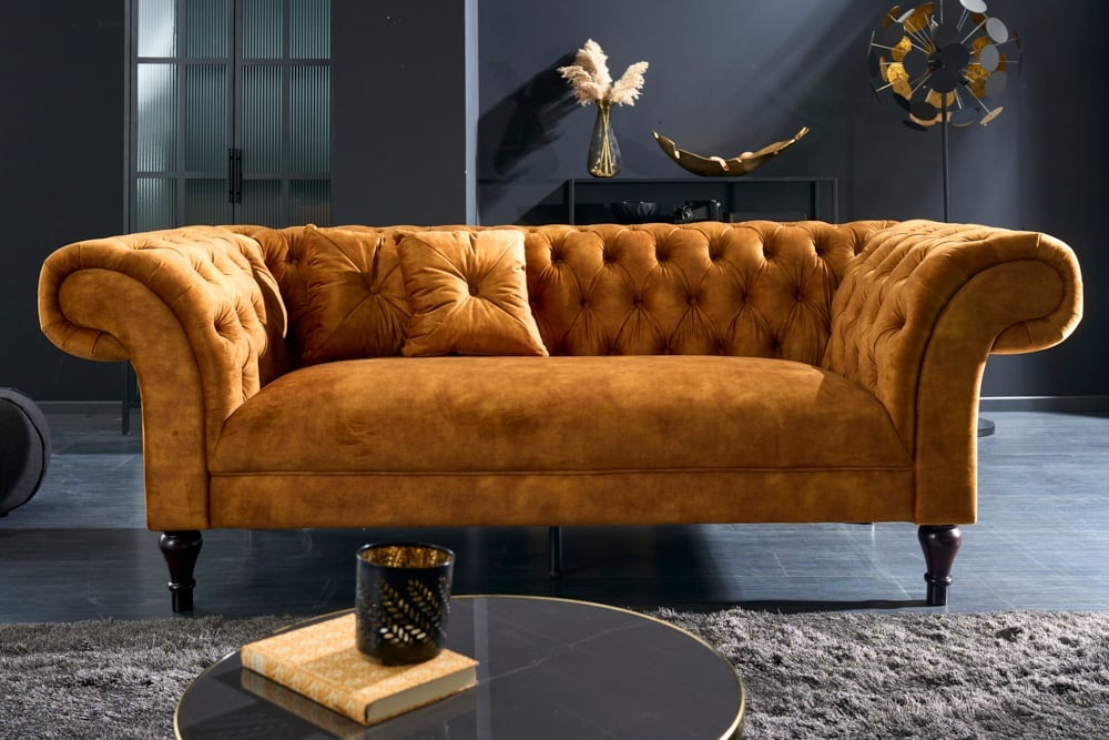 Canapé lounge Chesterfield Design 3 places PARIS 225cm velours jaune moutarde 3 places avec coussins - 41249