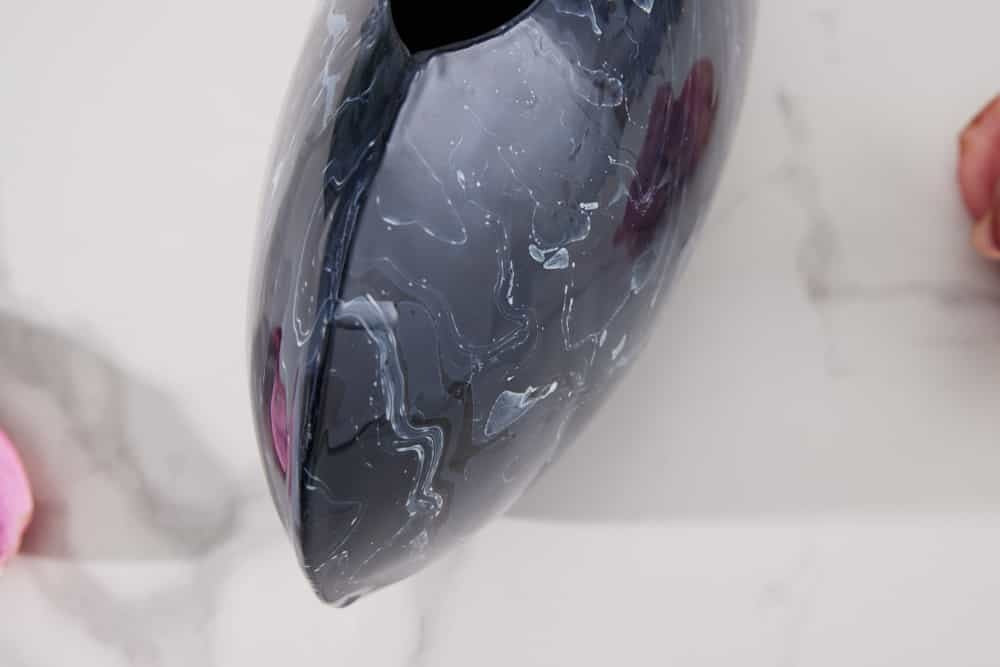 Vase décoratif STONE 40cm noir marbré fait main design rétro - 43187