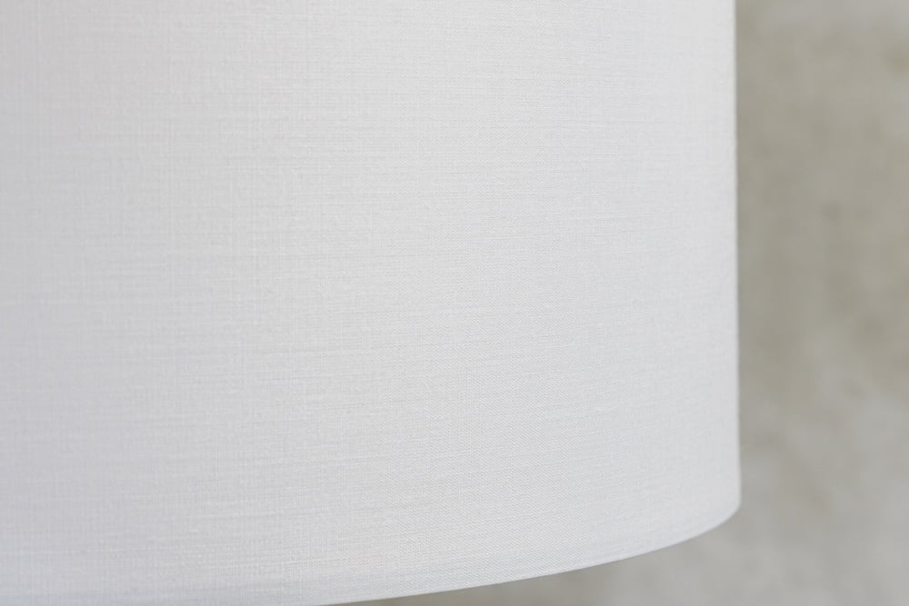 Lampe de table design EUPHORIA 60cm blanc naturel ronde en bois massif fait main - 43452
