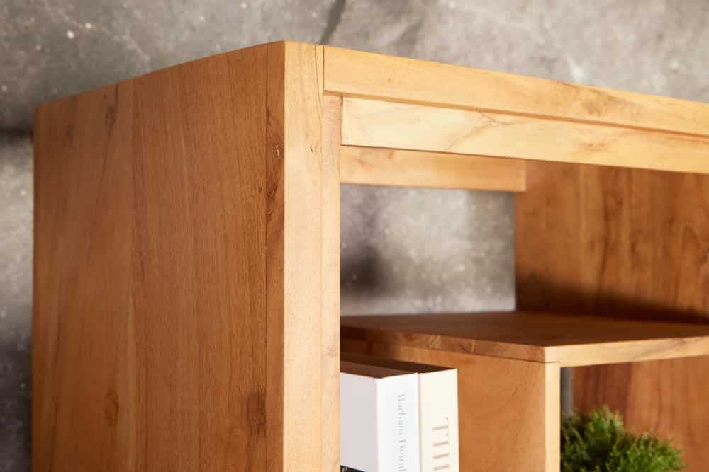 Bibliothèque en bois massif CUBUS 190 cm acacia finition miel pieds métal étagère sur pied noire - 43742