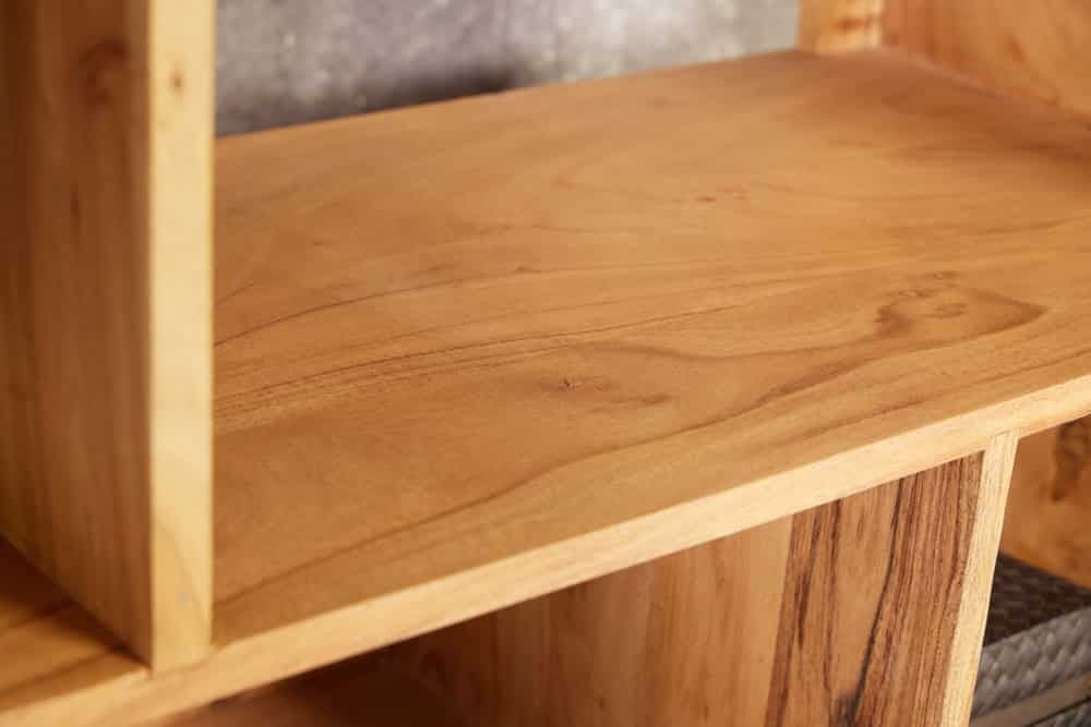 Bibliothèque en bois massif CUBUS 190 cm acacia finition miel pieds métal étagère sur pied noire - 43742