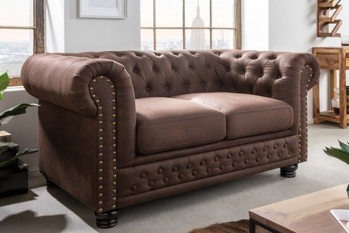 Canapé Chesterfield 2 places 150 cm marron vintage 2 places avec surpiqûres boutons et âme à ressorts - 40653
