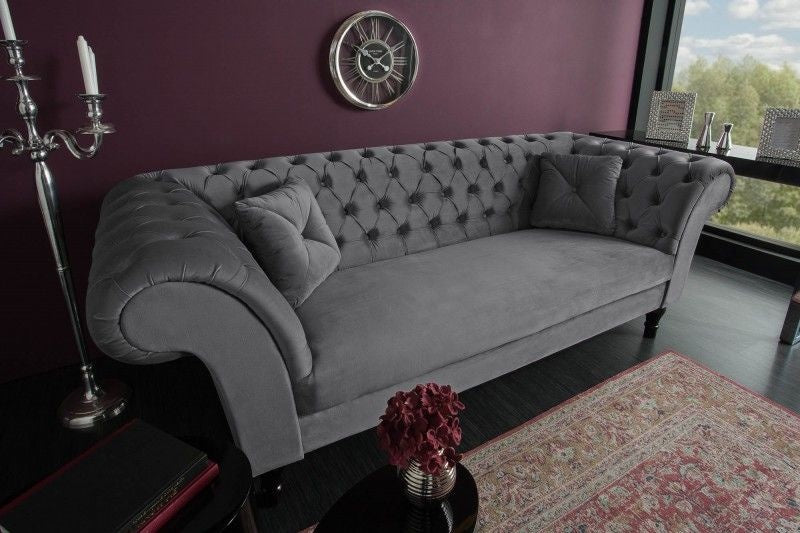 Canapé lounge Chesterfield Design 3 places PARIS 225cm velours gris argent 3 places avec coussins - 40148