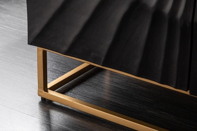 Buffet massif SCORPION 140 cm en manguier noir avec gravures 3D détaillées - 41399