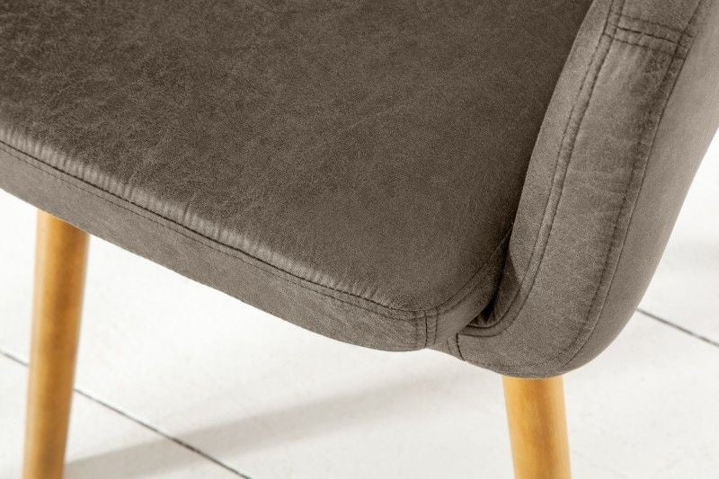 Chaise accoudoir design SUPREME vintage taupe avec pieds en bois massif - 40419